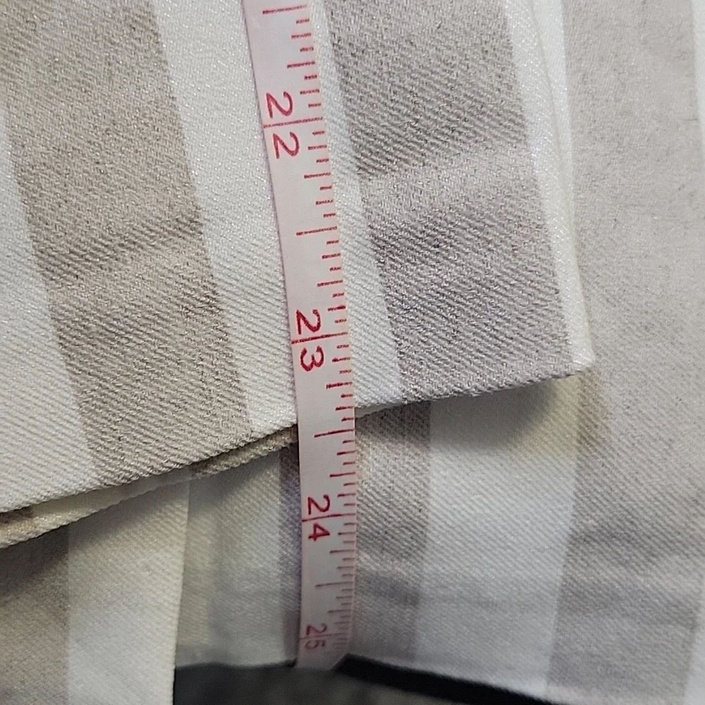 SOHO Striped Beige and White Skirt NWOT - Picture 7 of 8
